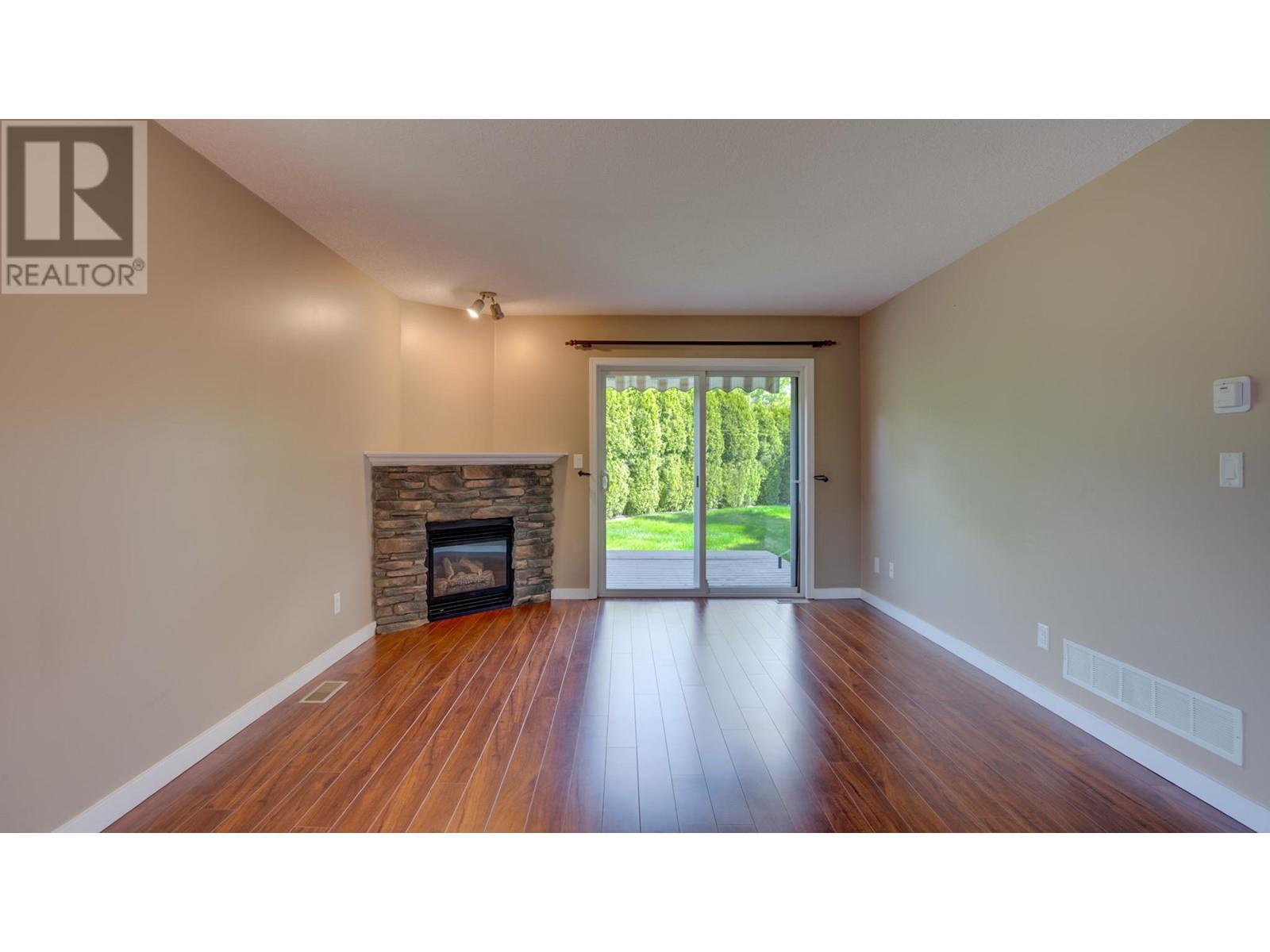 #8 5200 25 AVENUE - Image 14
