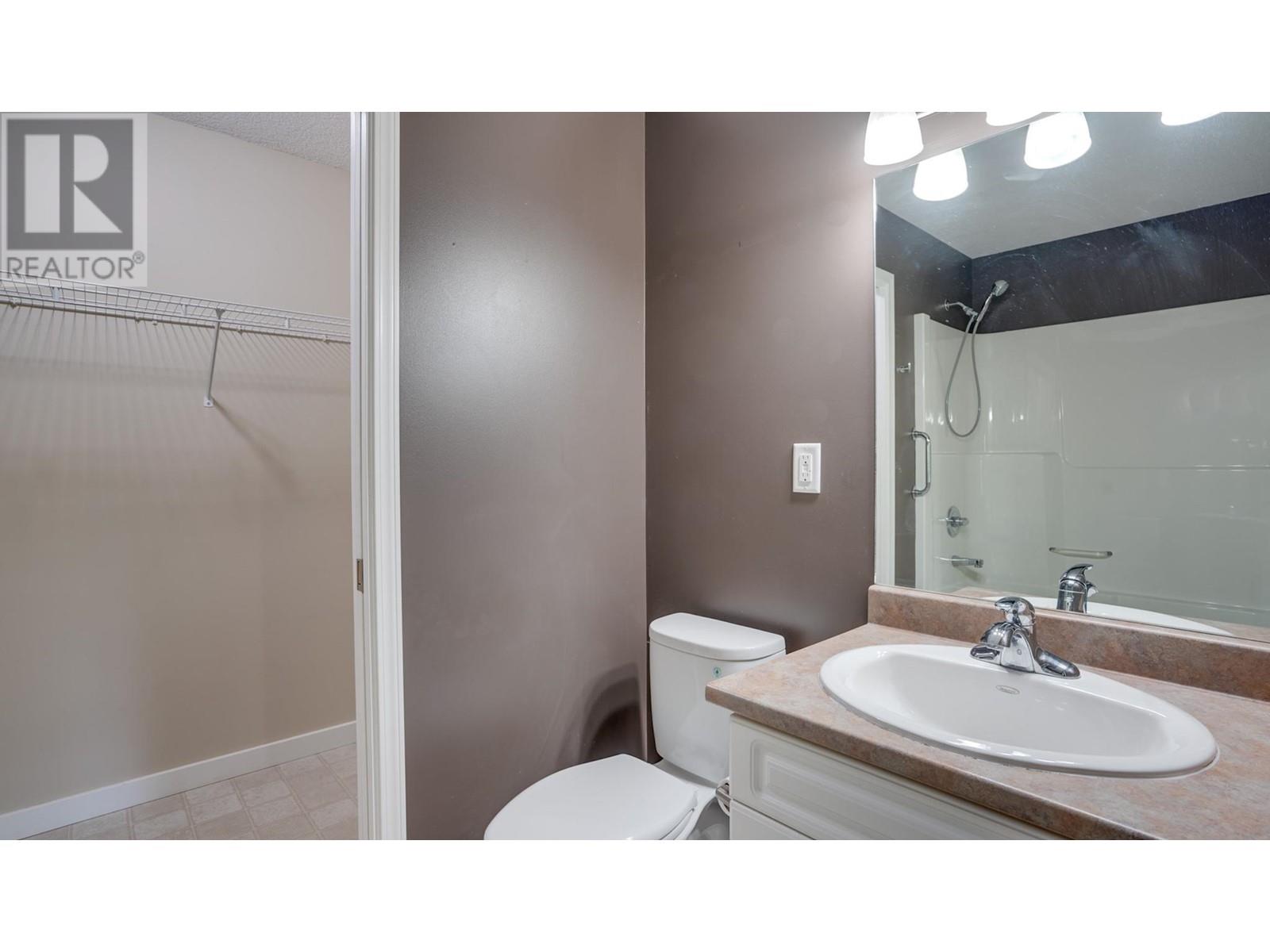 #8 5200 25 AVENUE - Image 20