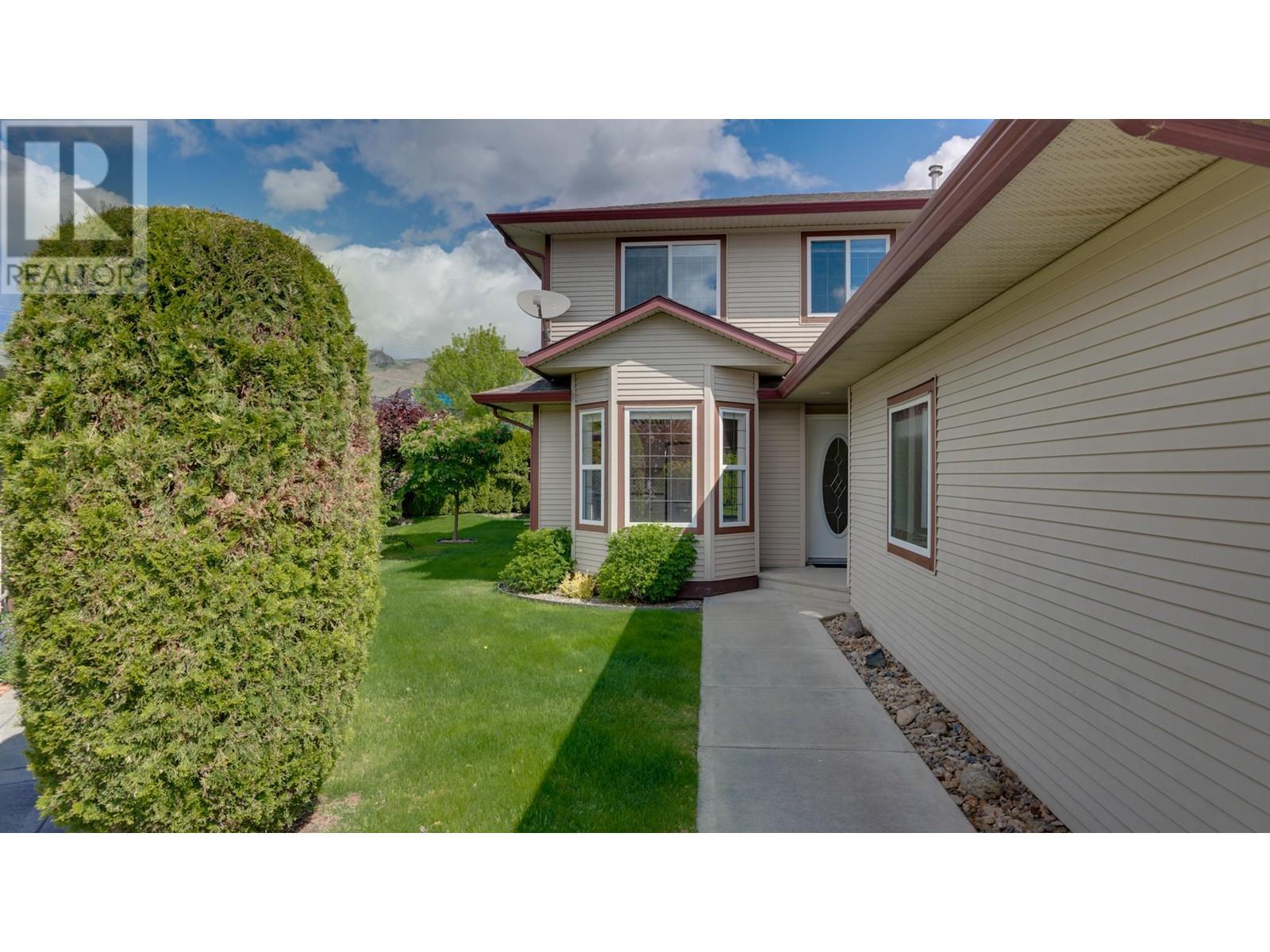 #8 5200 25 AVENUE - Image 4