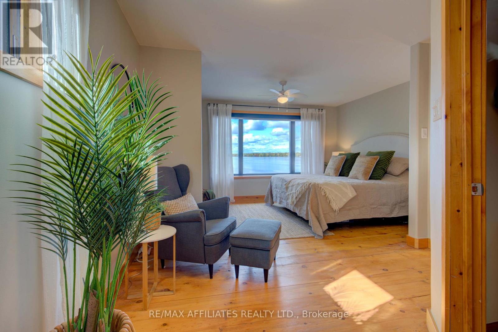 Photo 44 of 122 Red Rock Bay Road, Drummond North Elmsley ON