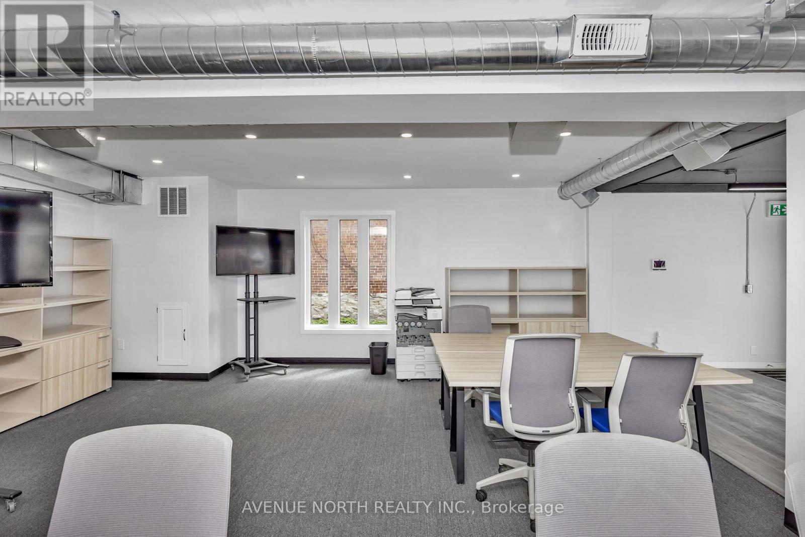 Photo 14 of 85 Holland Avenue N, Ottawa ON