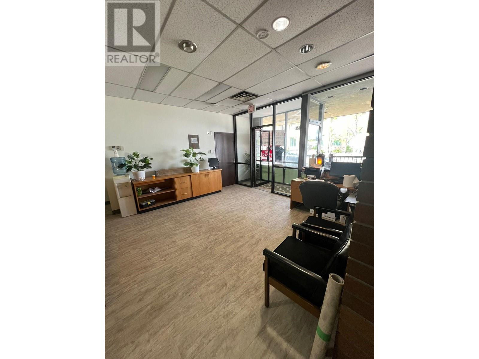 Kitchen of 1033 3RD AVENUE · Prince George, BC