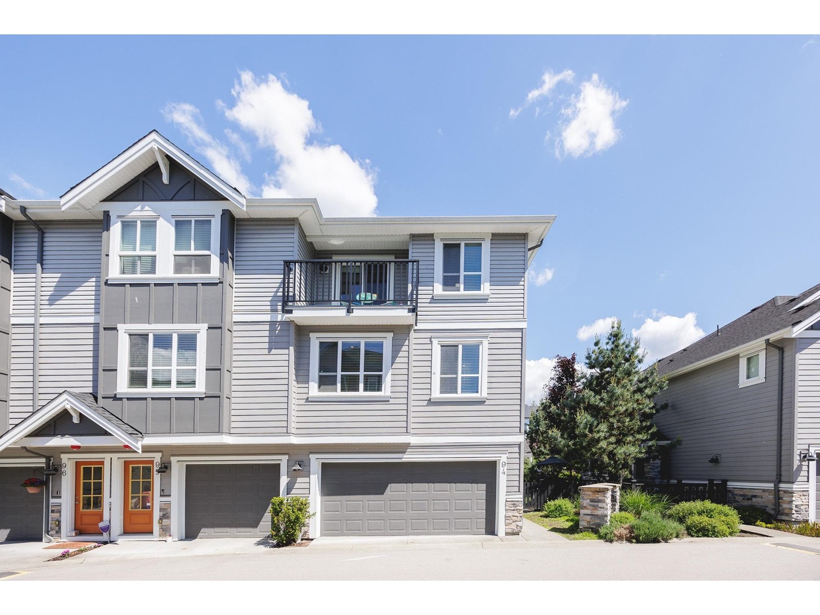 Photo 1 of 94 20860 76 Avenue, Langley BC