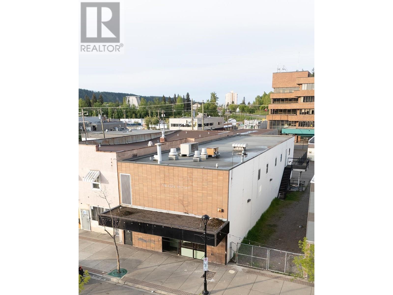 Photo 10 of 1033 3rd Avenue, Prince George BC
