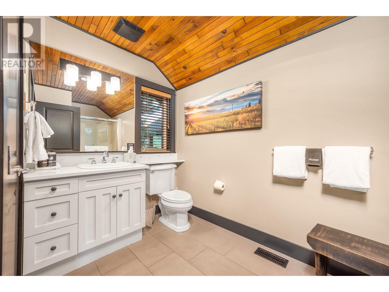 16B 272 Chicopee Road, Vernon