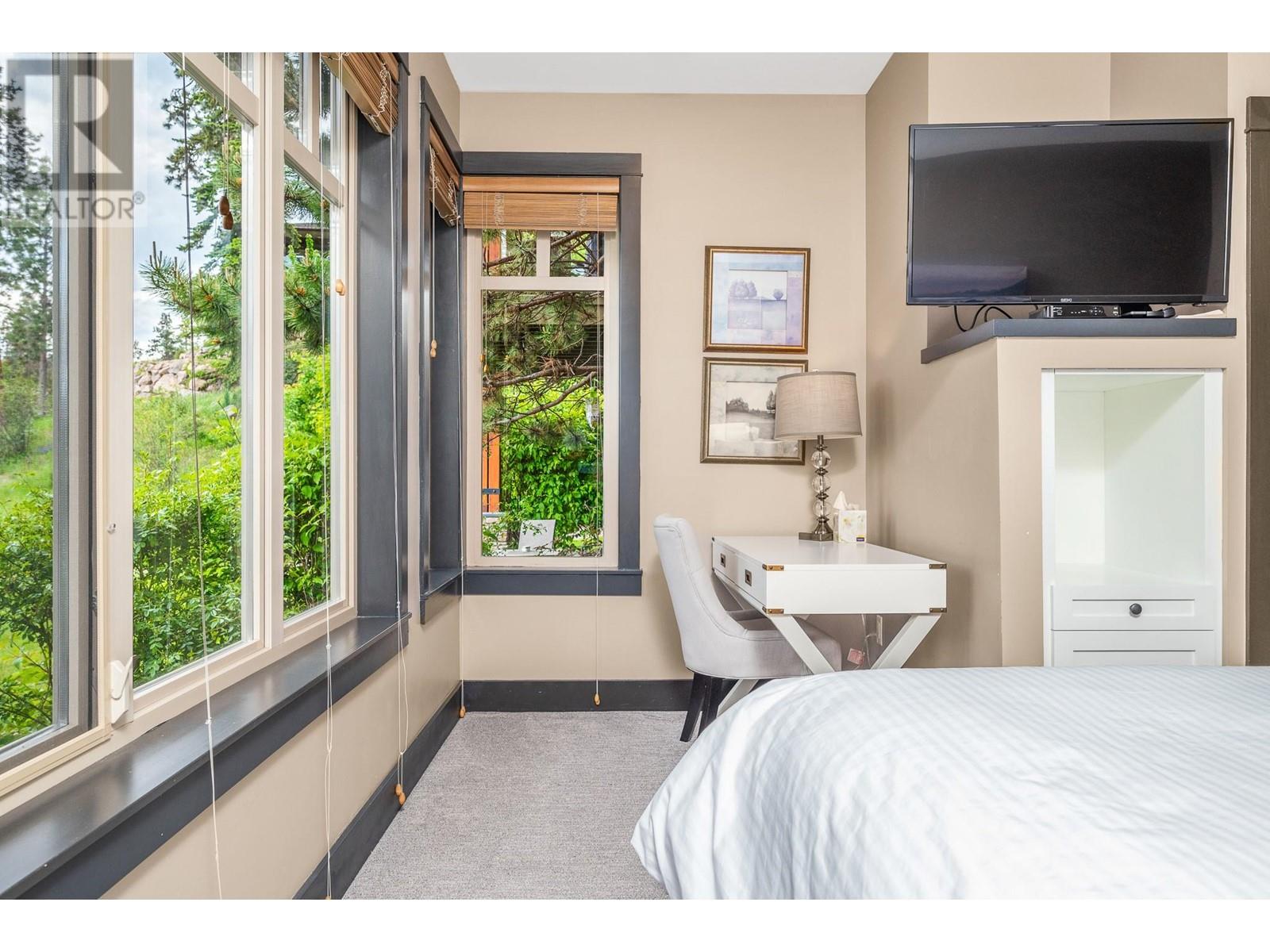 16B 272 Chicopee Road, Vernon