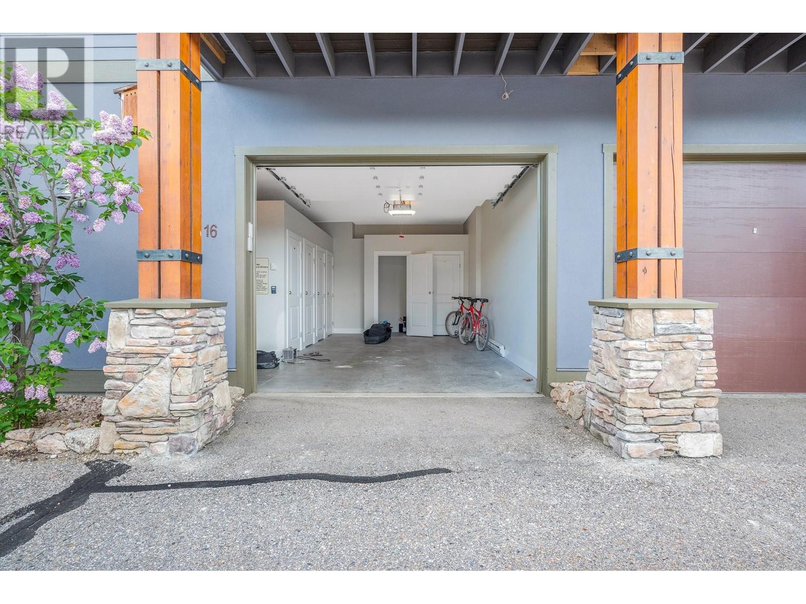16B 272 Chicopee Road, Vernon