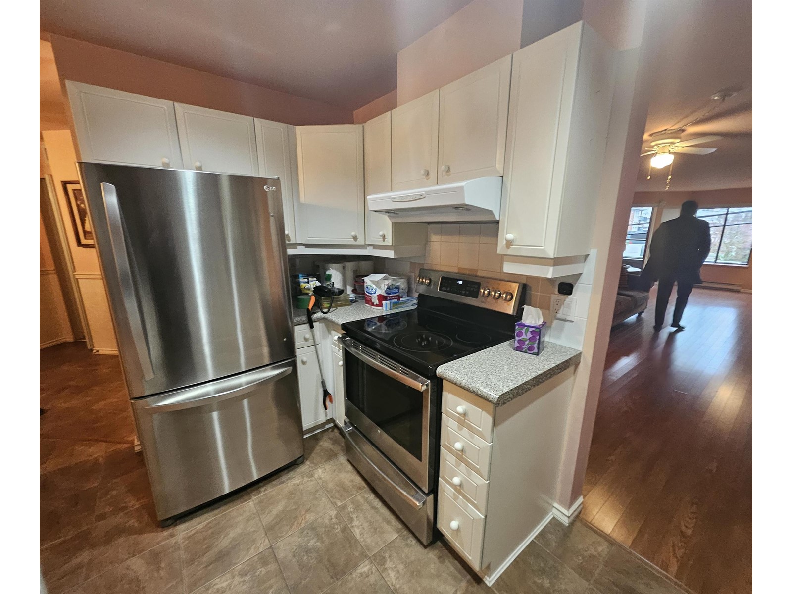 208 1440 GEORGE STREET, White Rock real estate listing R2978645