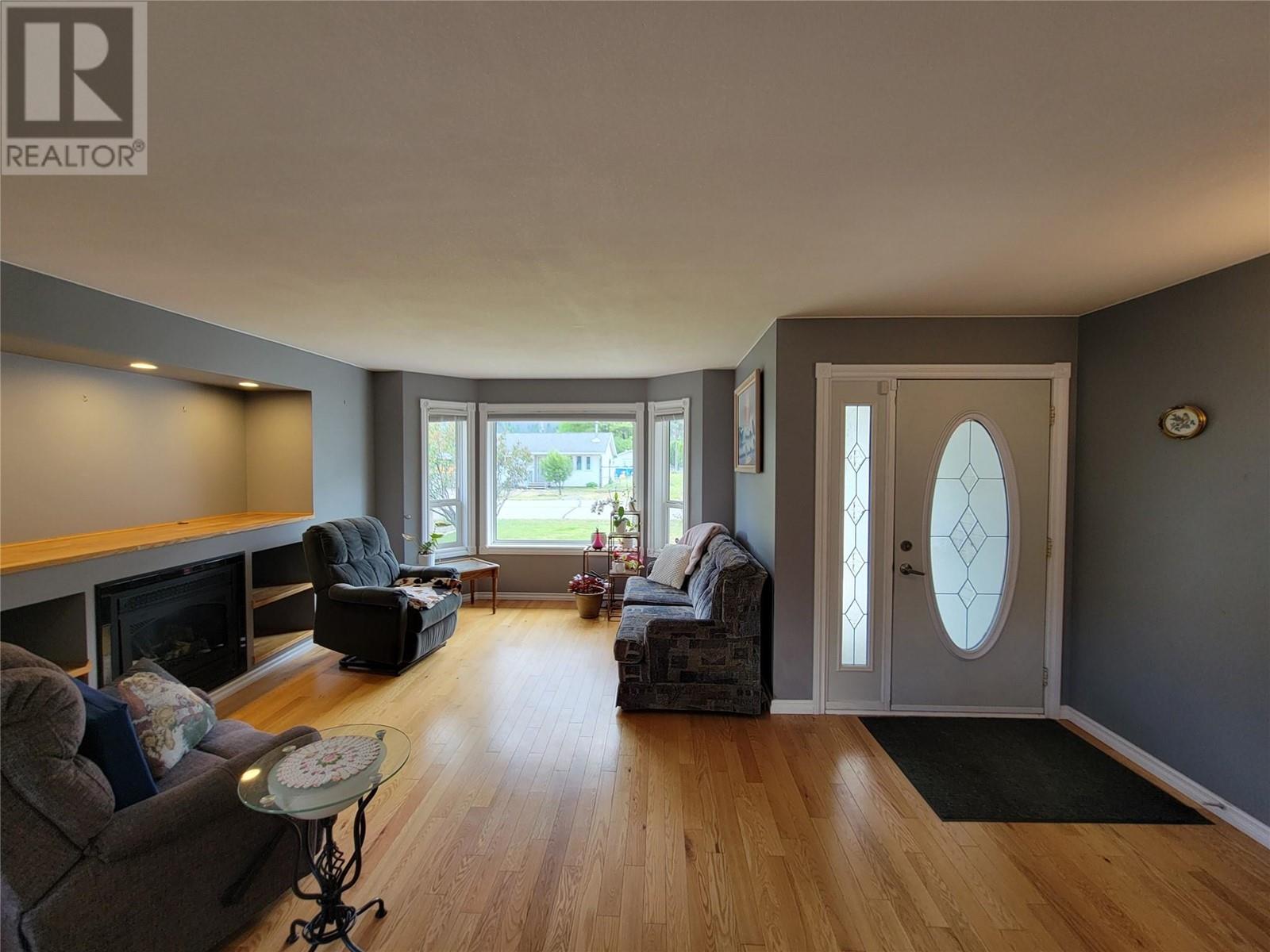 602 10TH AVENUE - 7