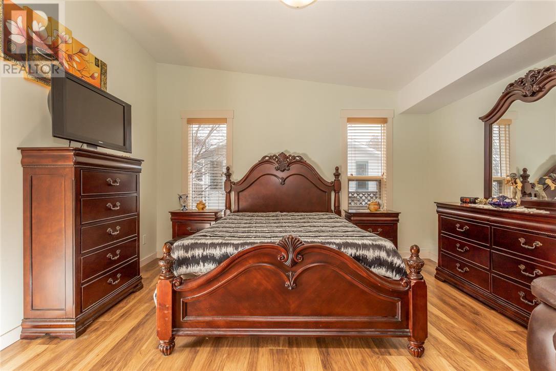 886 Stevenson Road - 12