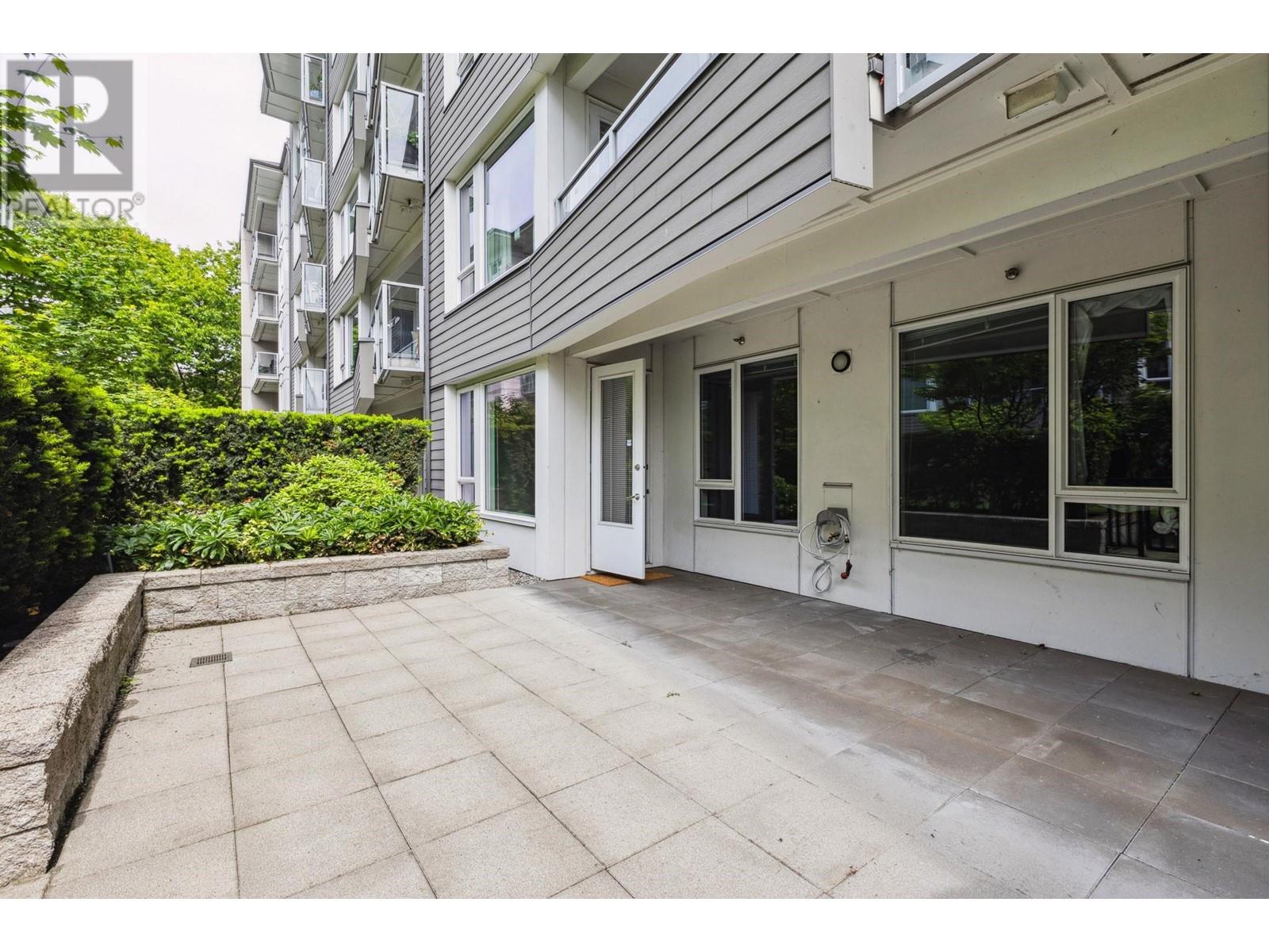 111 255 W 1ST STREET, North Vancouver real estate listing R3007947
