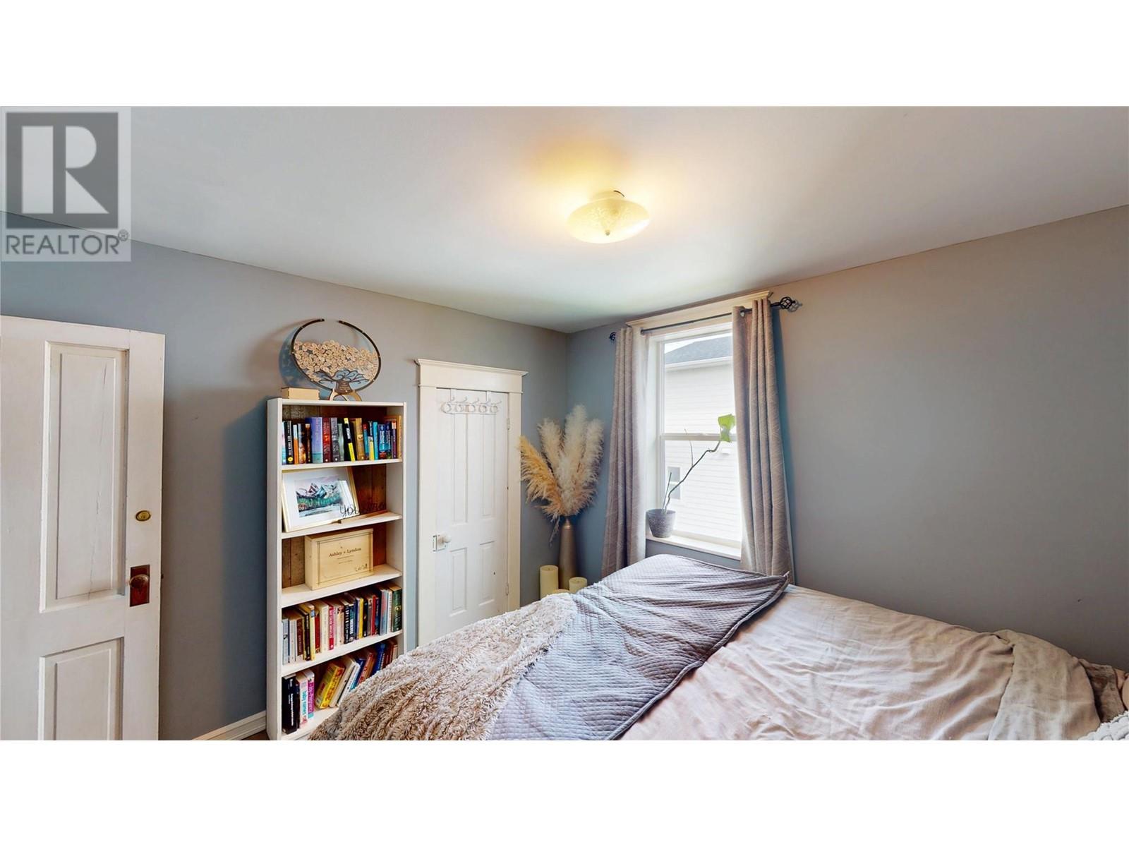 128 13TH Avenue S, Cranbrook