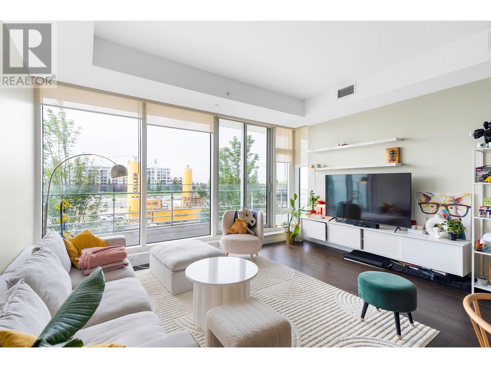 Photo 2 of 310 5177 Brighouse Way, Richmond BC