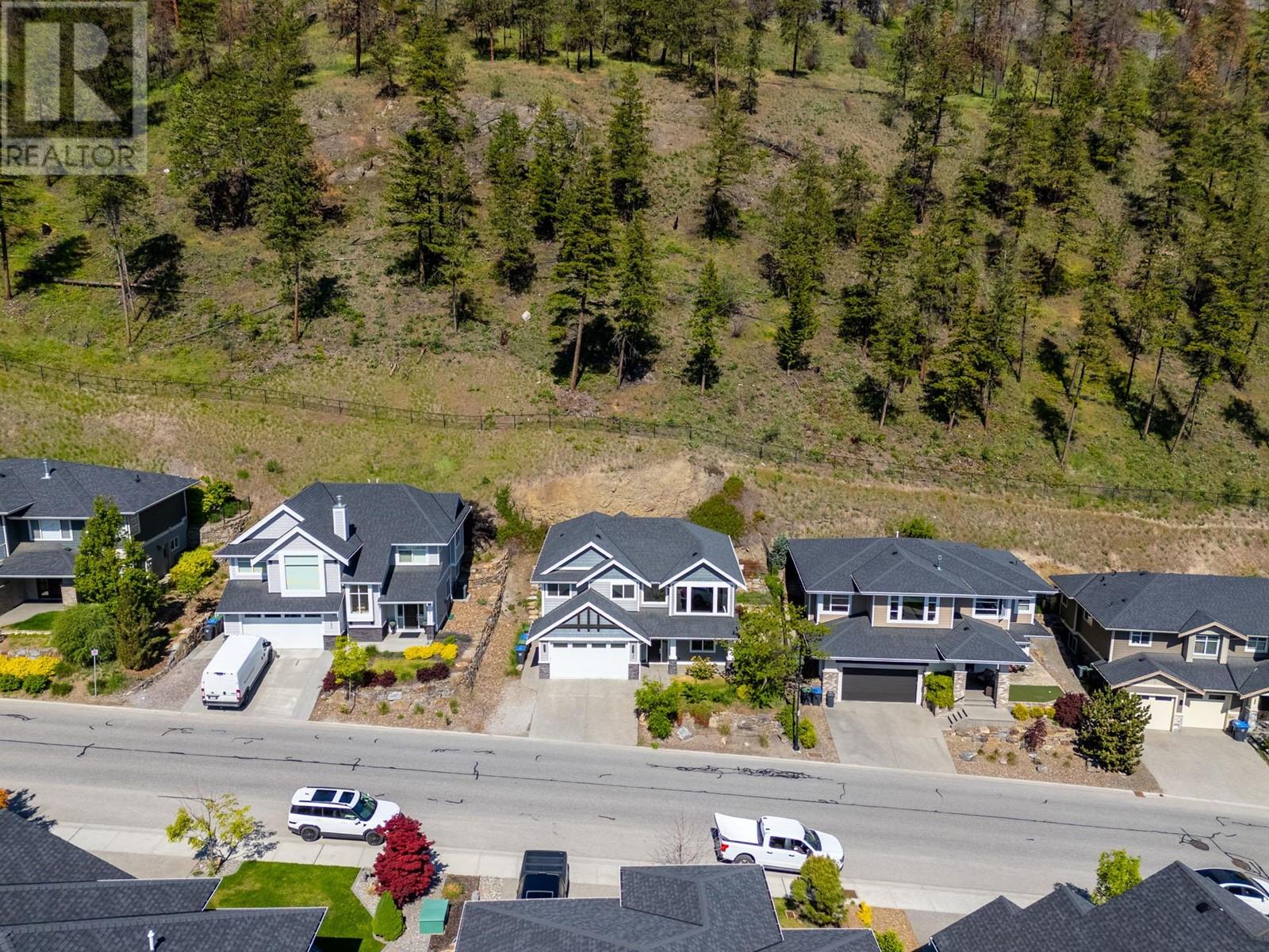  272 Upper Canyon Drive North, Kelowna