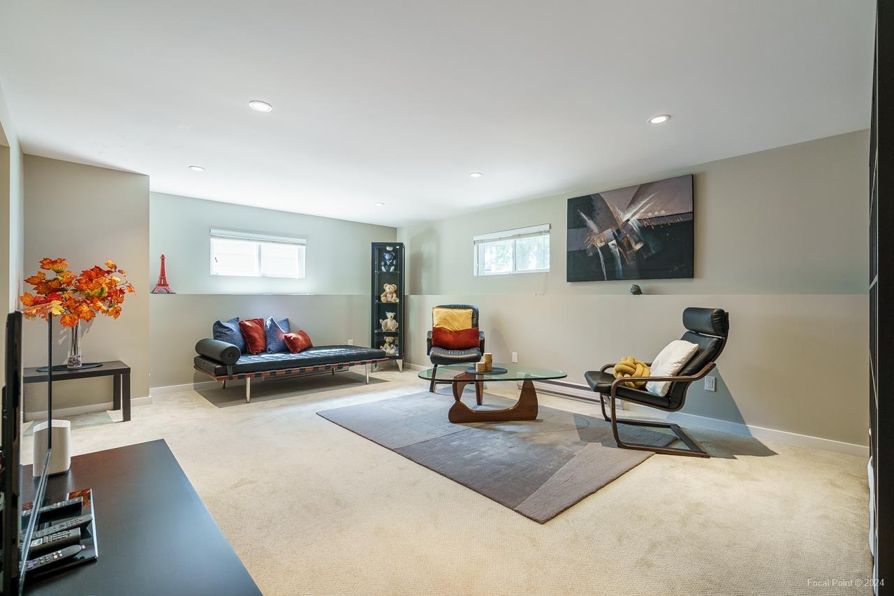 11230 82 AVENUE, Delta