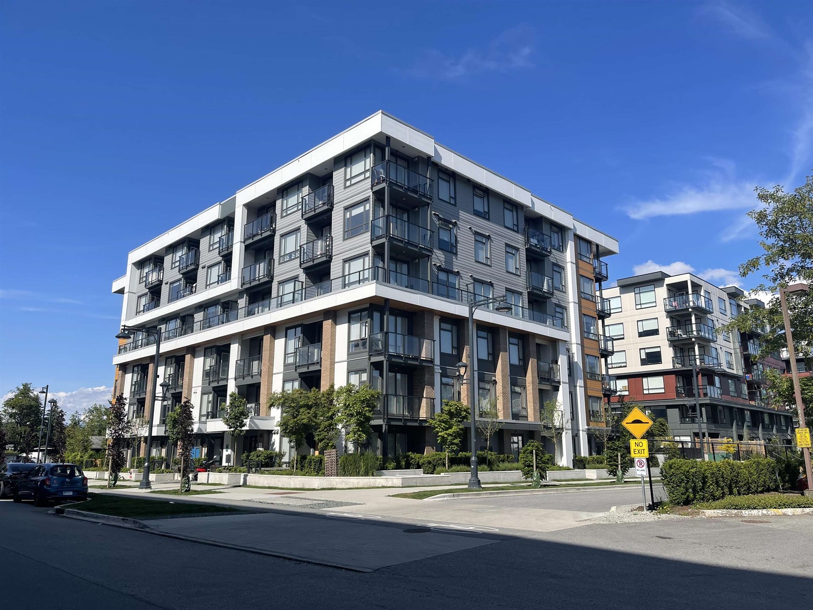 Photo 1 of 210 10778 138 Street, Surrey BC