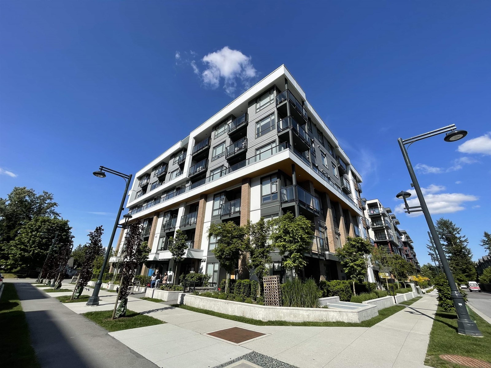 Photo 4 of 210 10778 138 Street, Surrey BC