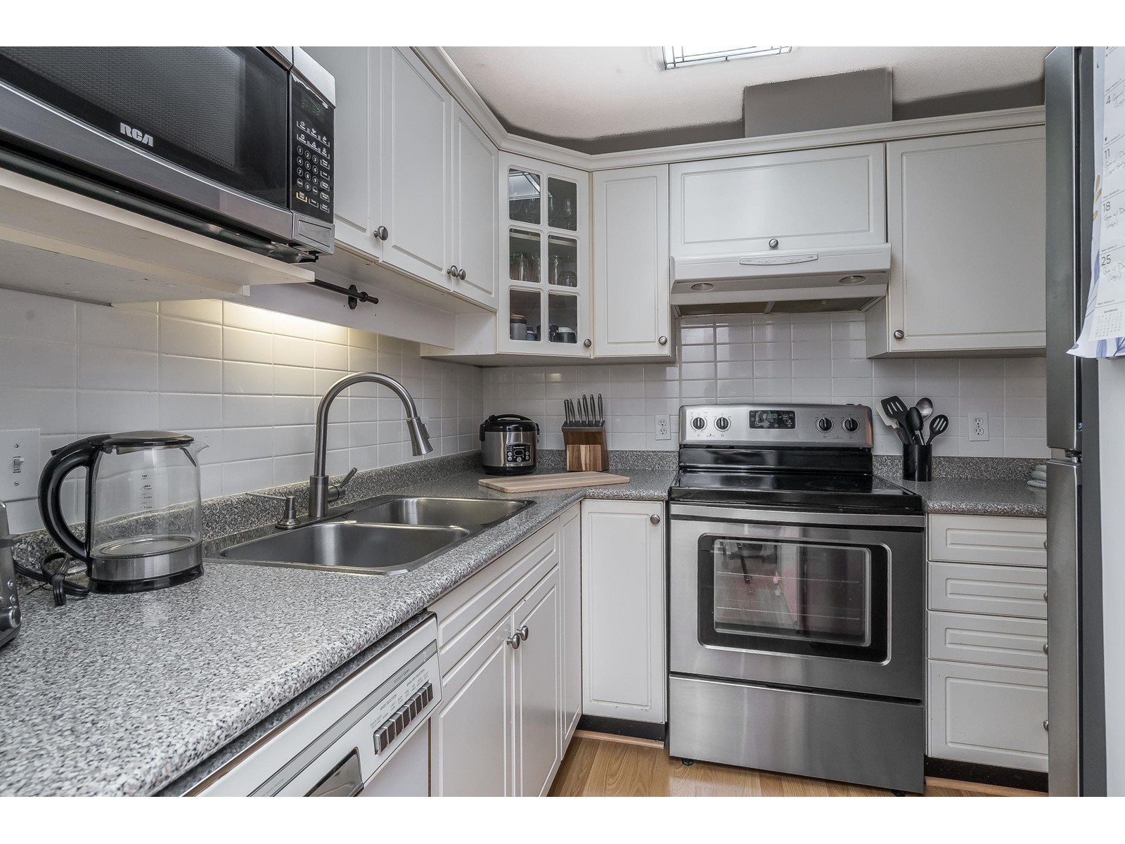 210 20177 54A AVENUE, Langley
