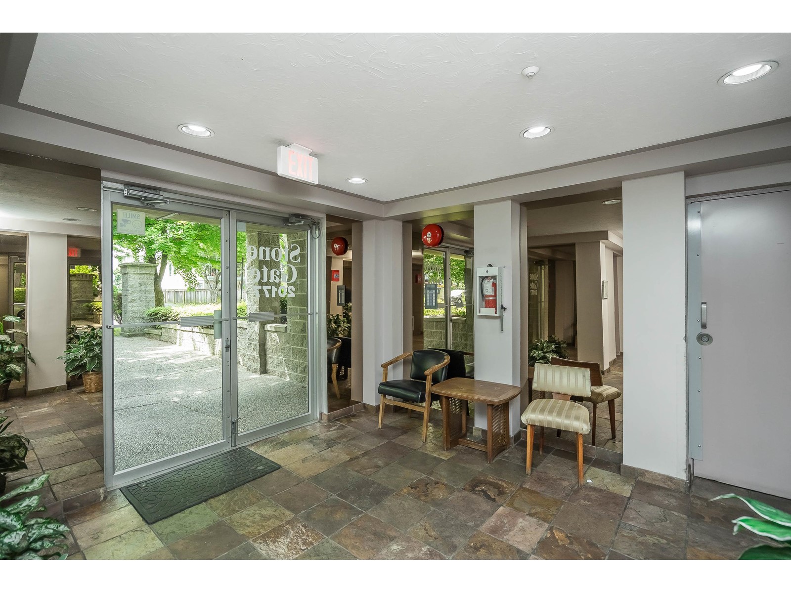 210 20177 54A AVENUE, Langley