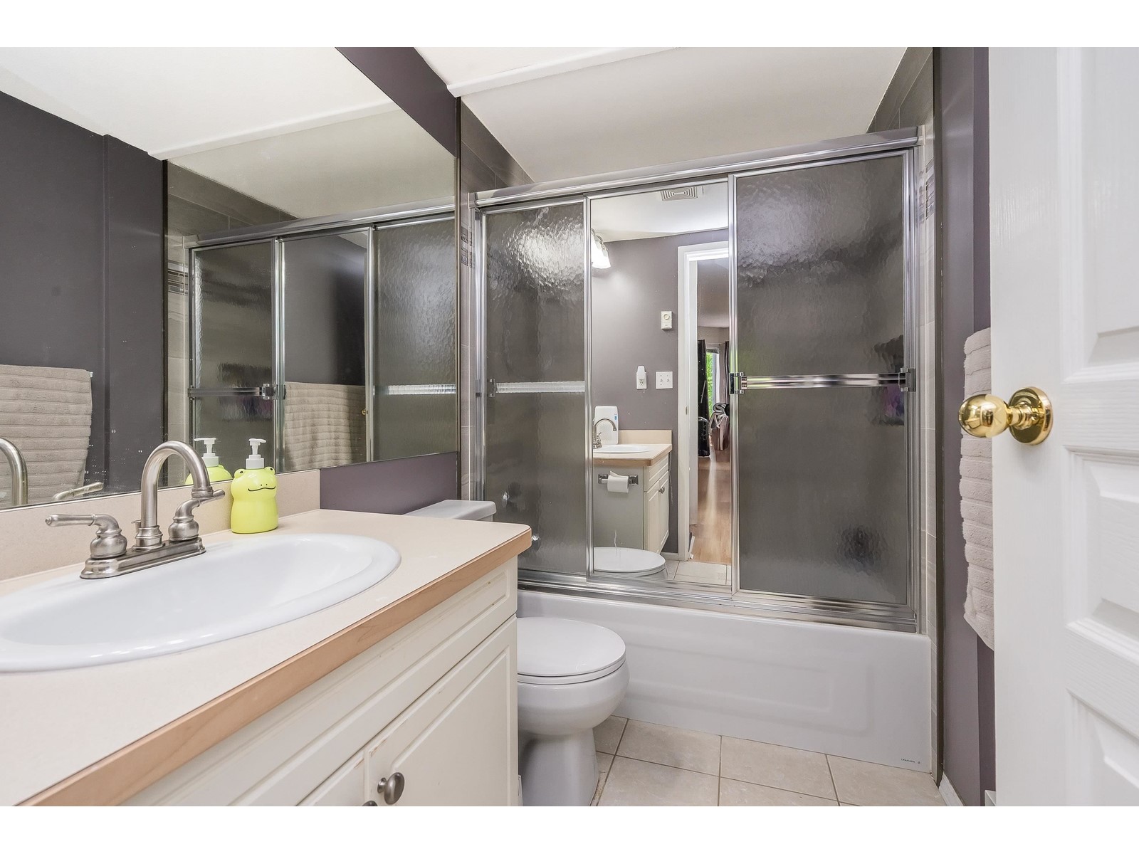 210 20177 54A AVENUE, Langley