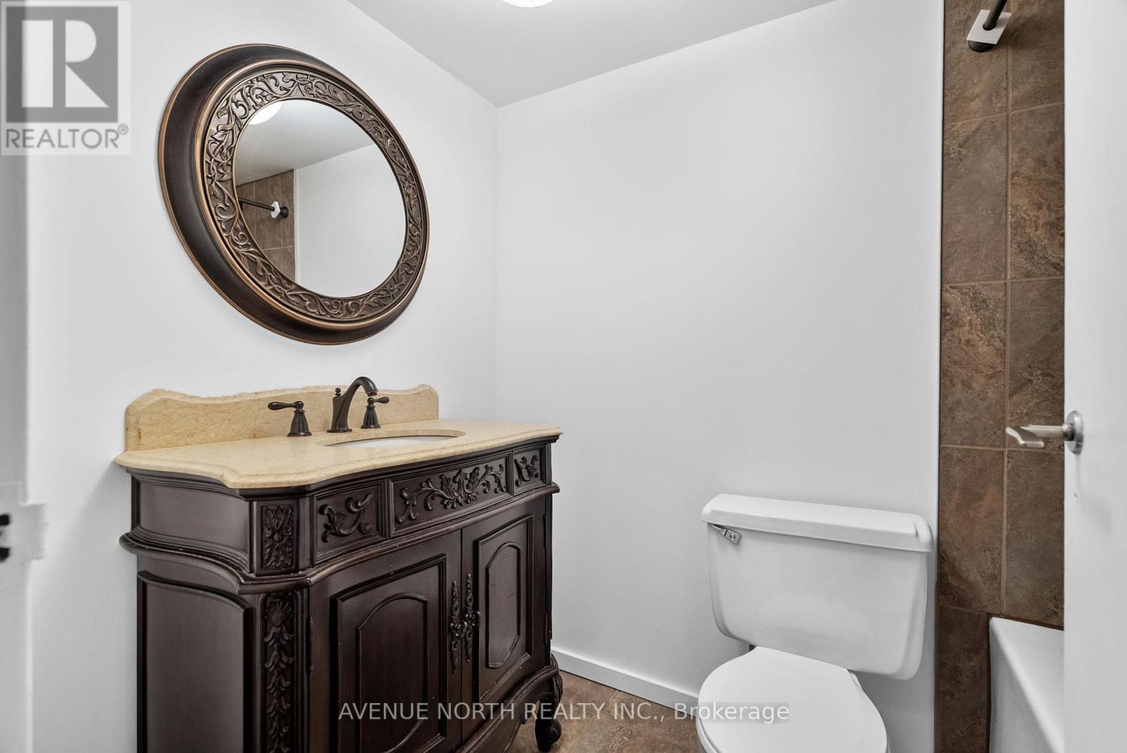 Photo 19 of 706 370 Dominion Avenue, Ottawa ON
