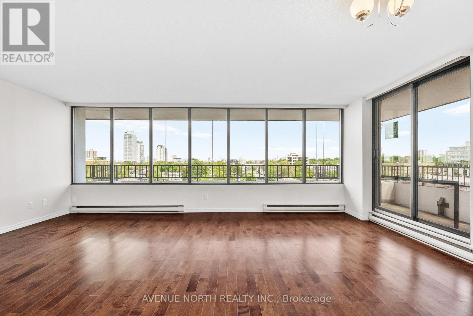 Photo 14 of 706 370 Dominion Avenue, Ottawa ON