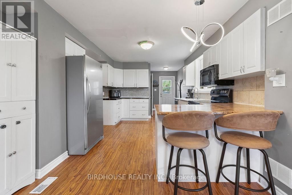 Photo 11 of 1393 Killarney Bay Road, Kawartha Lakes ON