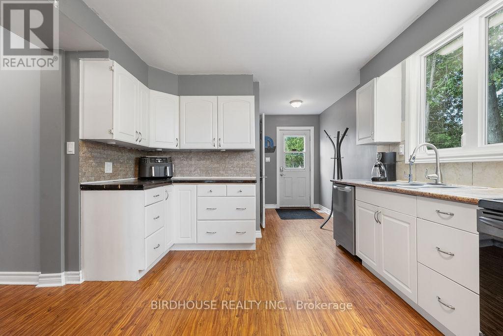 Photo 12 of 1393 Killarney Bay Road, Kawartha Lakes ON