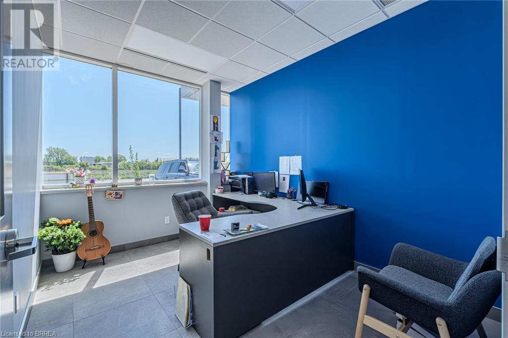 Photo 15 of 11 Ambitious Court Unit Bldg B 1, Hamilton ON