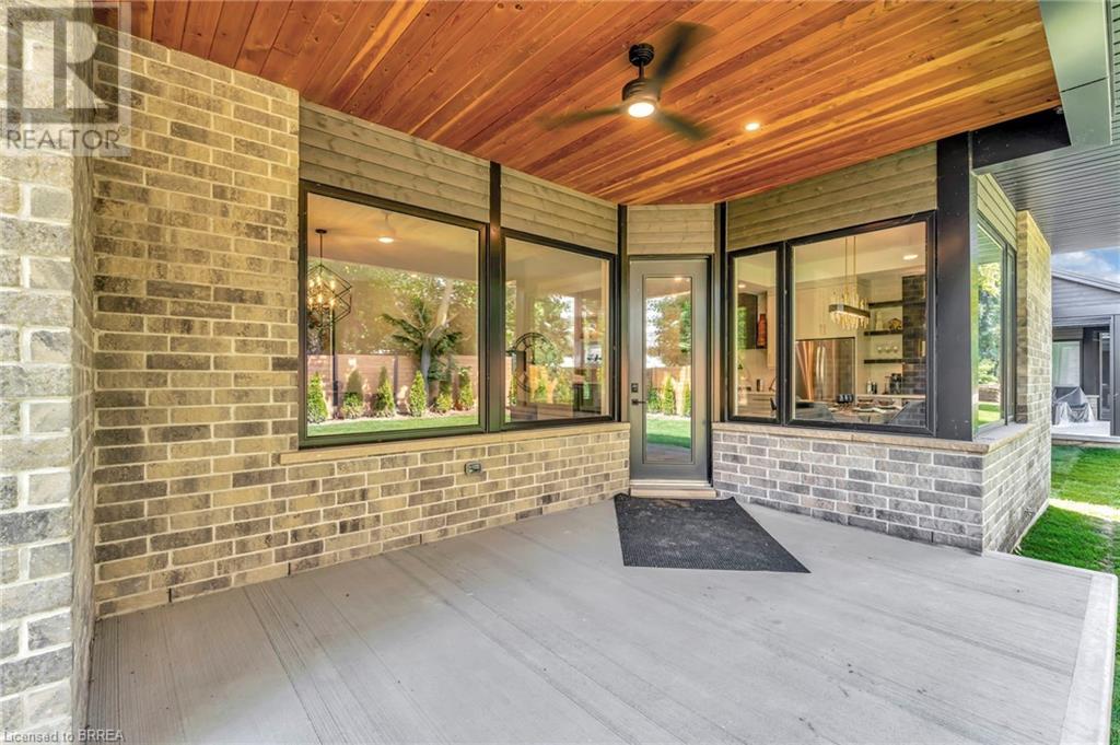 161 PARKSIDE DRIVE - 3