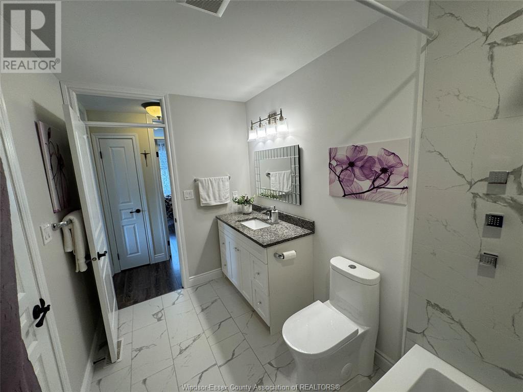 Photo 20 of 17 Woodland Street, Kingsville ON