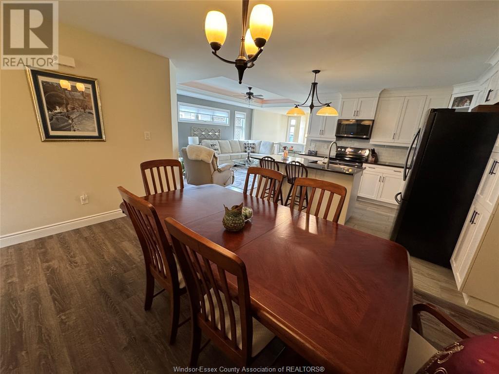 Photo 13 of 17 Woodland Street, Kingsville ON