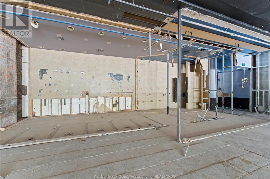 Photo 20 of 315 Ouellette, Windsor ON