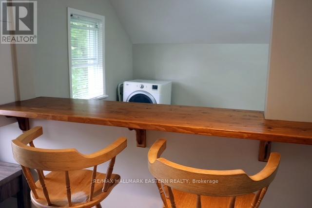 Photo 2 of 310 Edinburgh Street, Peterborough Central ON