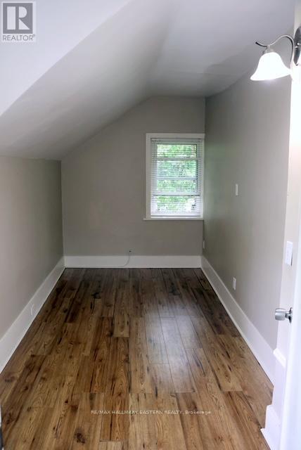 Photo 5 of 310 Edinburgh Street, Peterborough Central ON