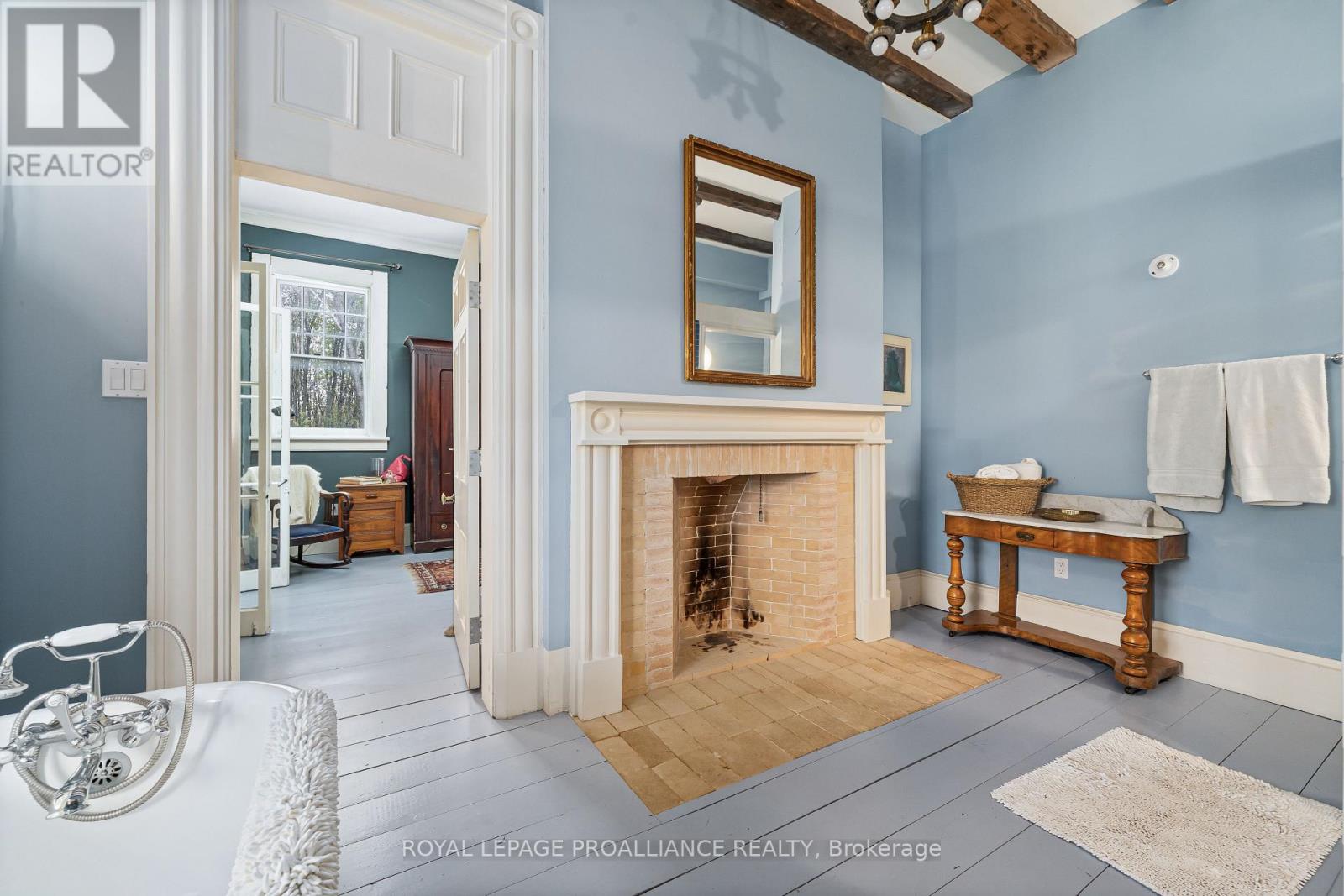 1479 LAKESIDE DRIVE - 21