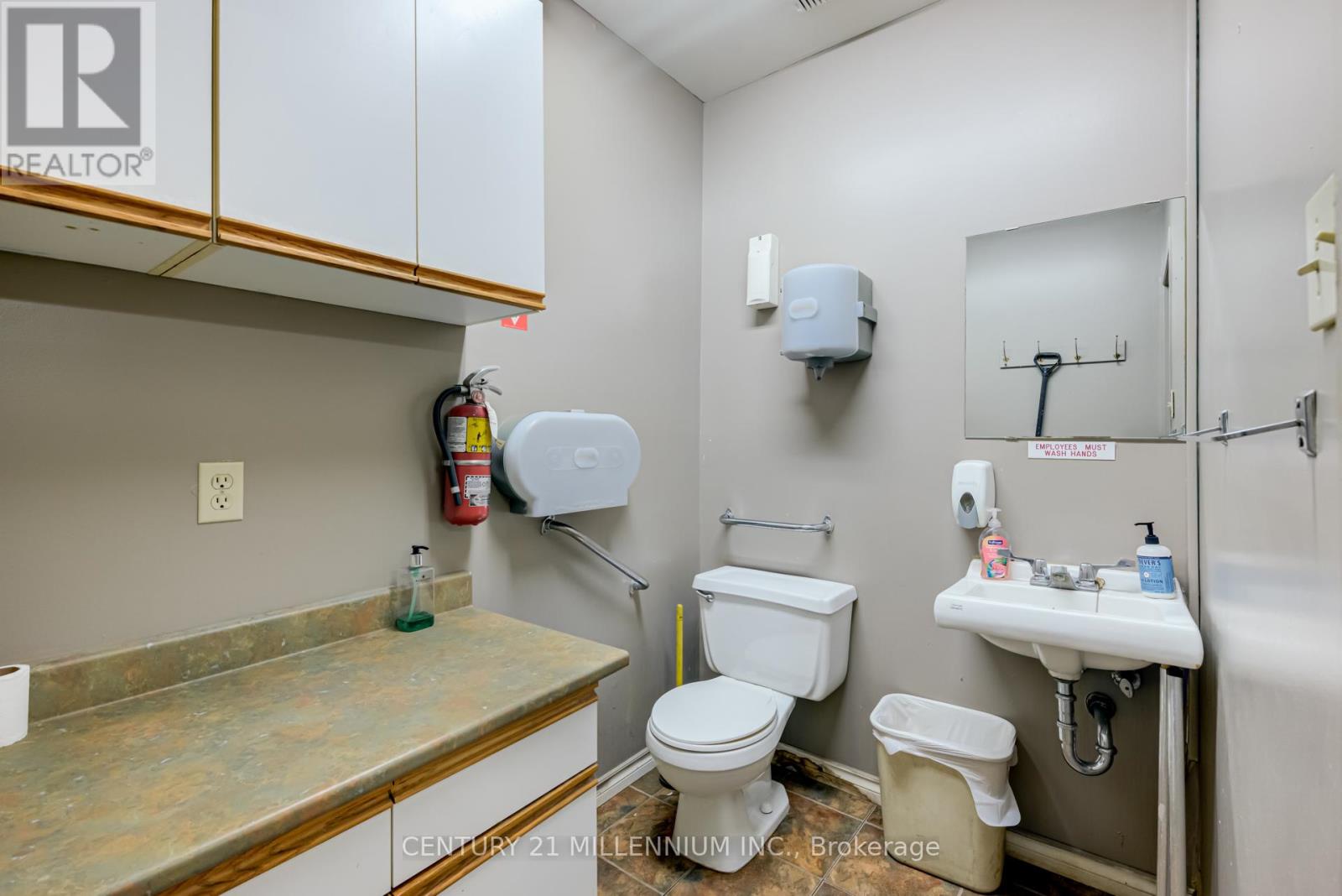 Photo 15 of 2073 Piper Lane, London East ON