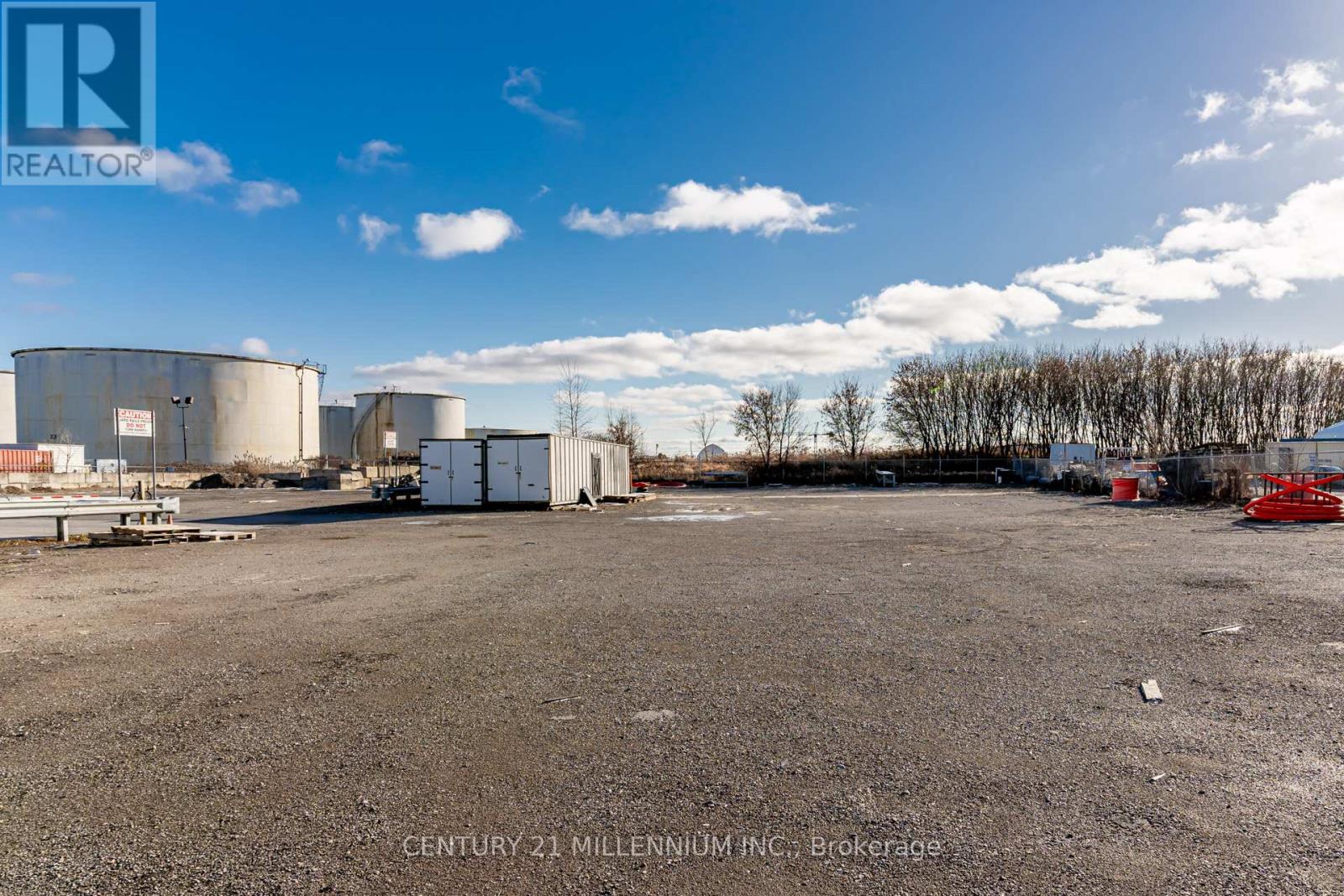 Photo 37 of 2073 Piper Lane, London East ON