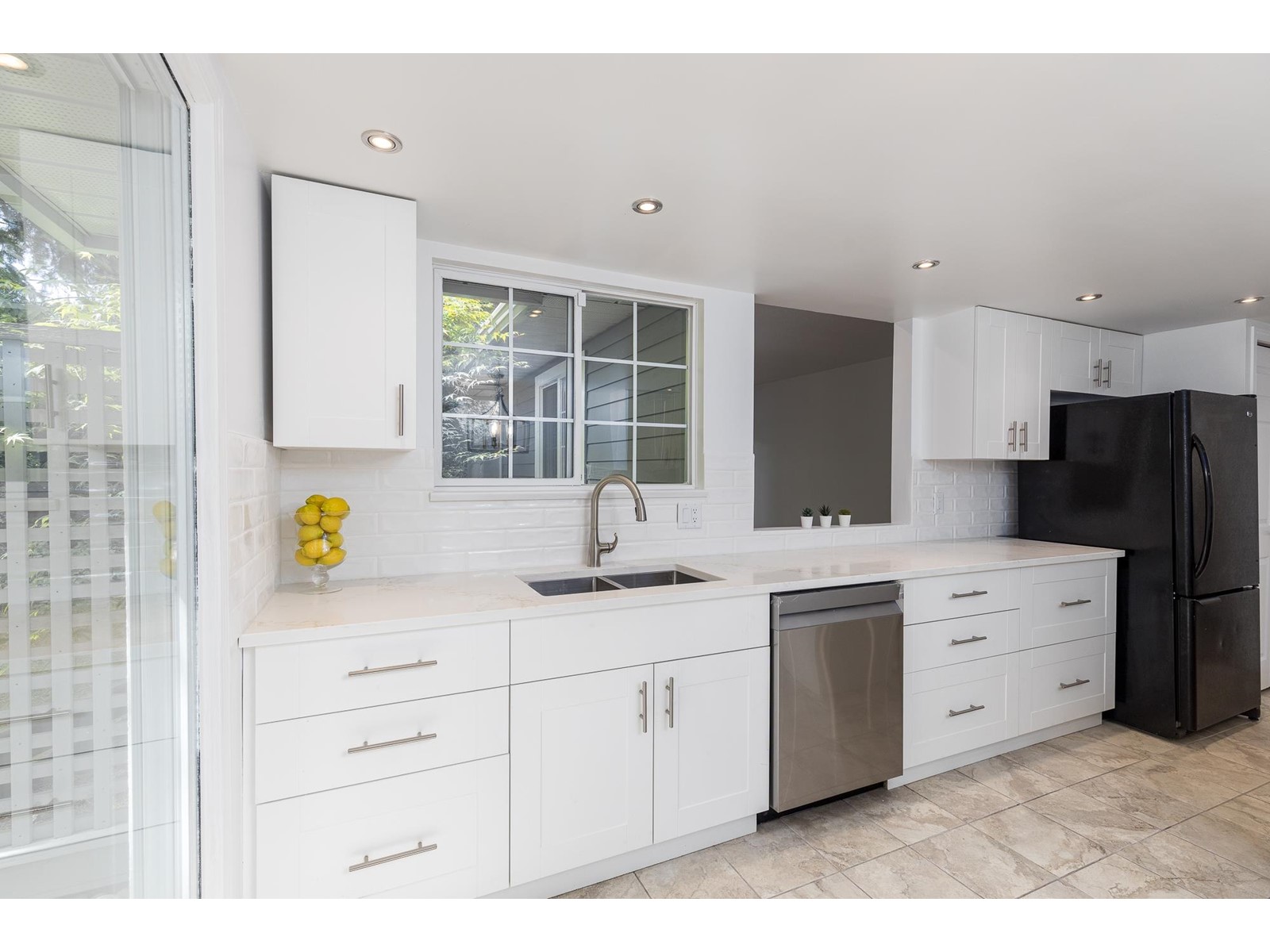 101 16335 14 AVENUE, White Rock