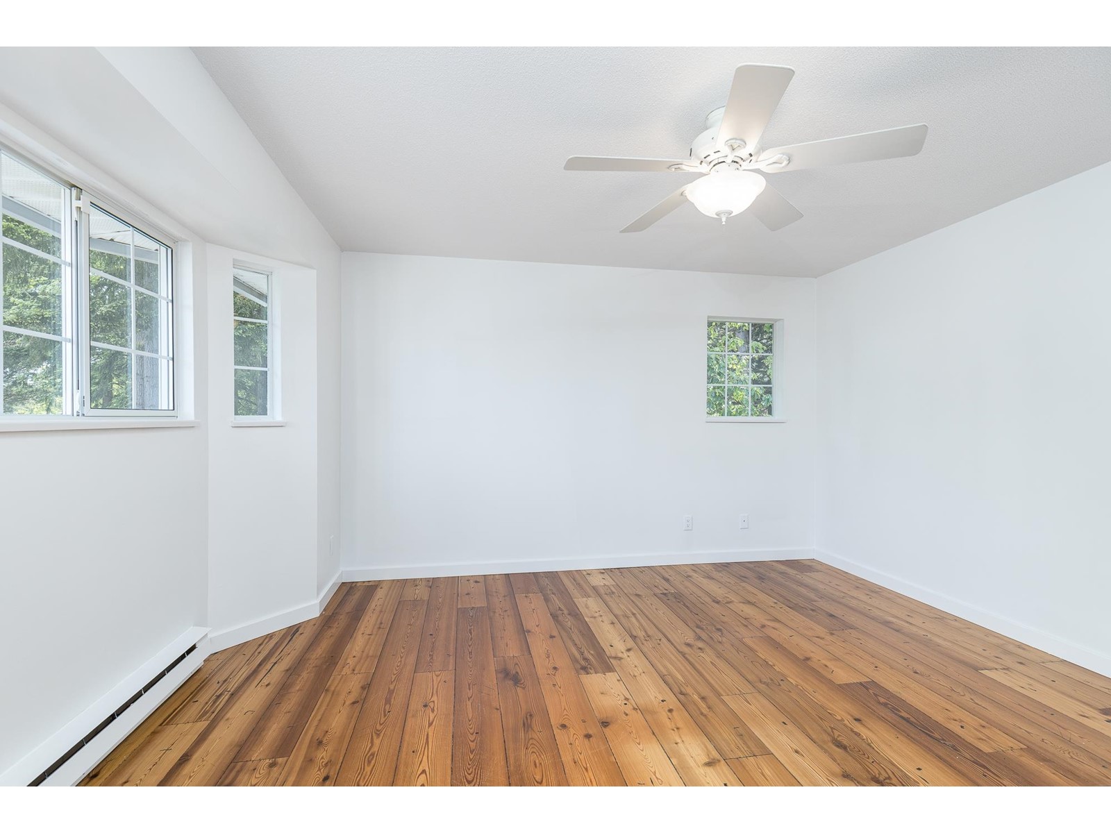 101 16335 14 AVENUE, White Rock