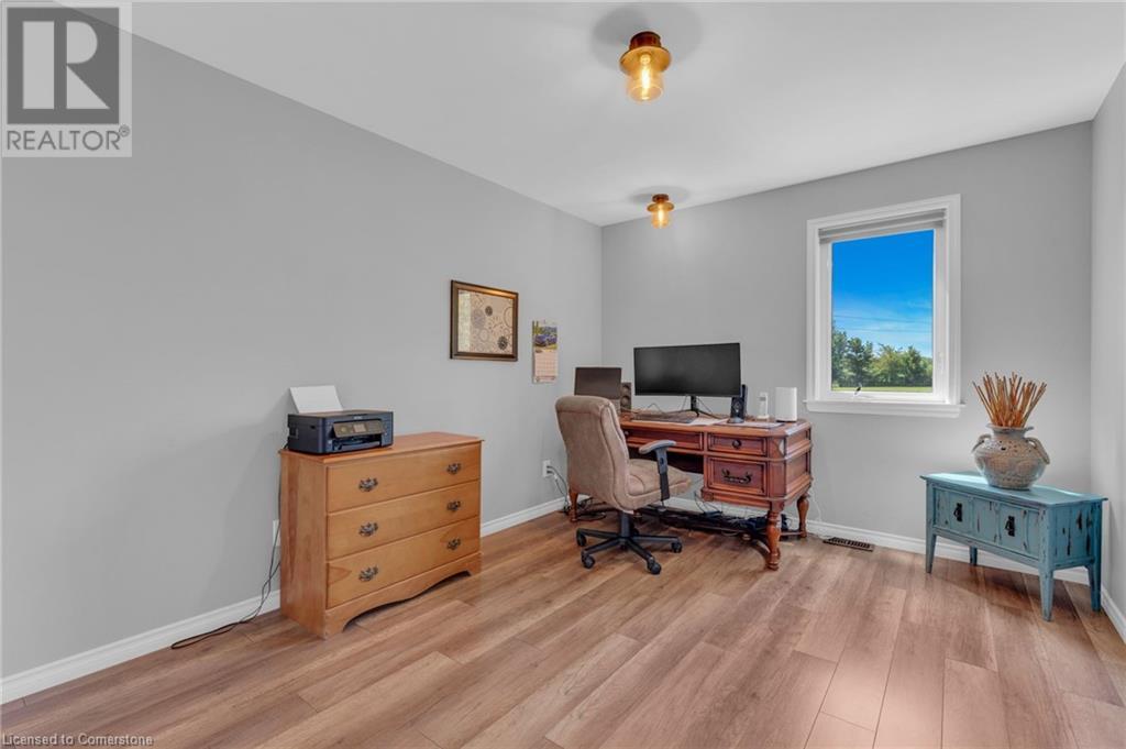 Photo 26 of 6724 Elcho Road, West Lincoln ON