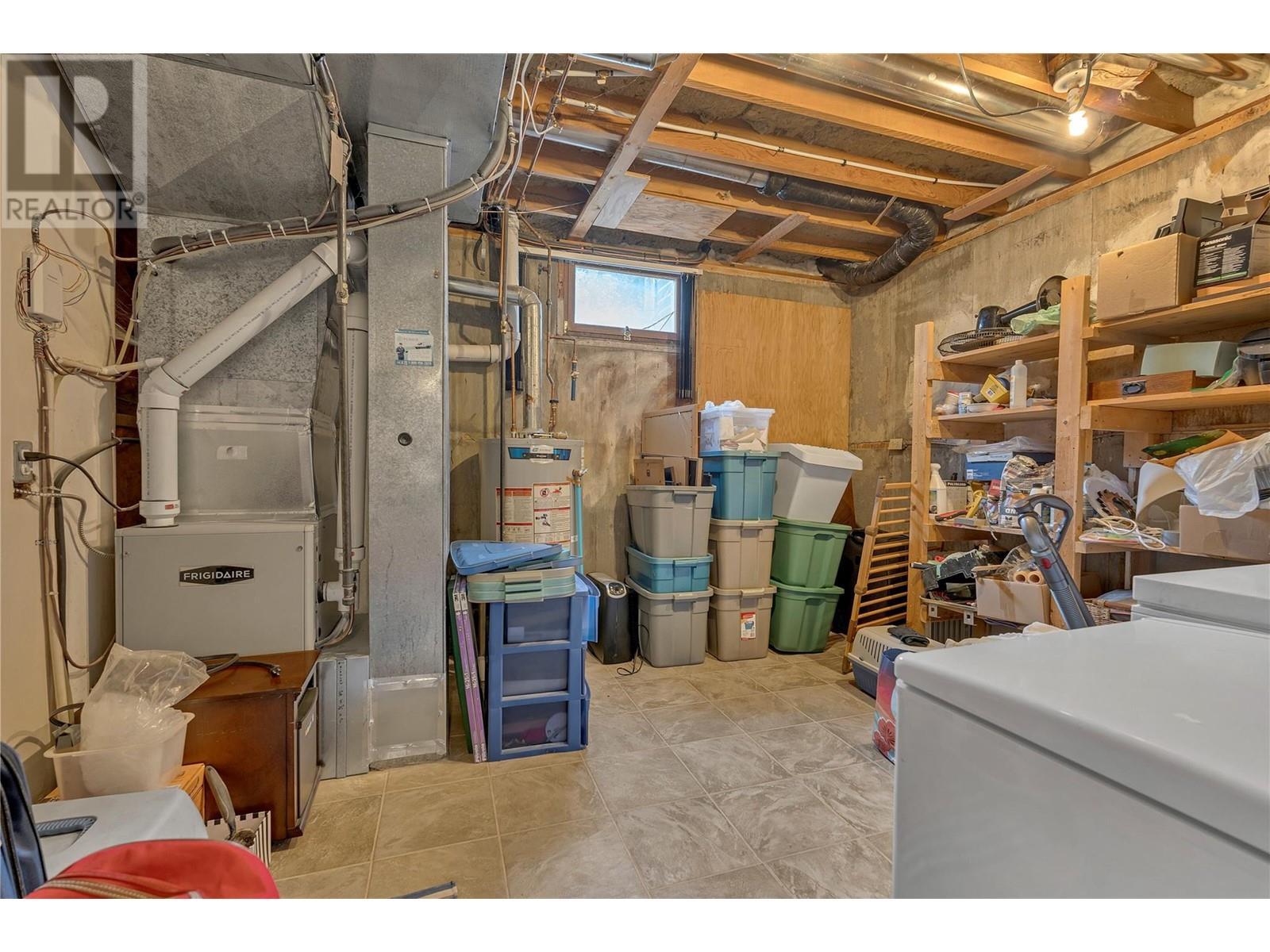 6528 Lipsett Crescent, Summerland