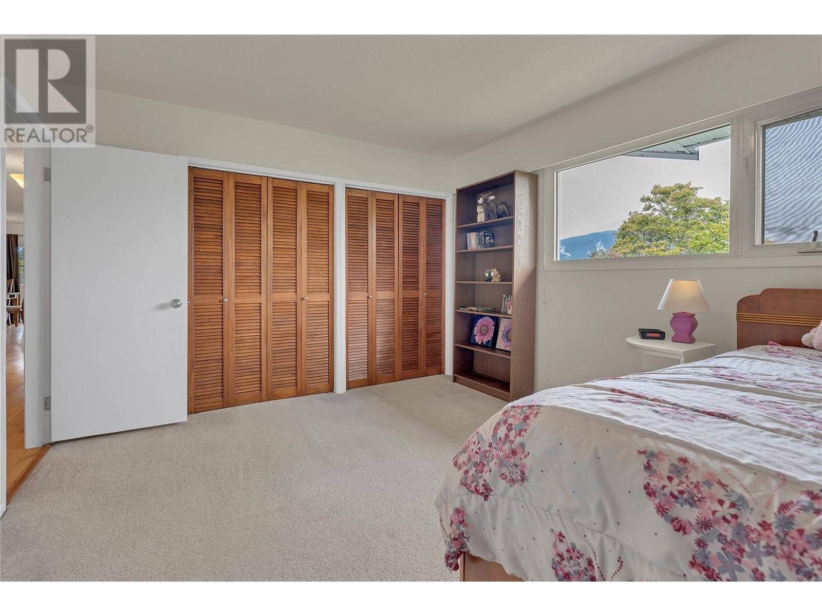 6528 Lipsett Crescent, Summerland