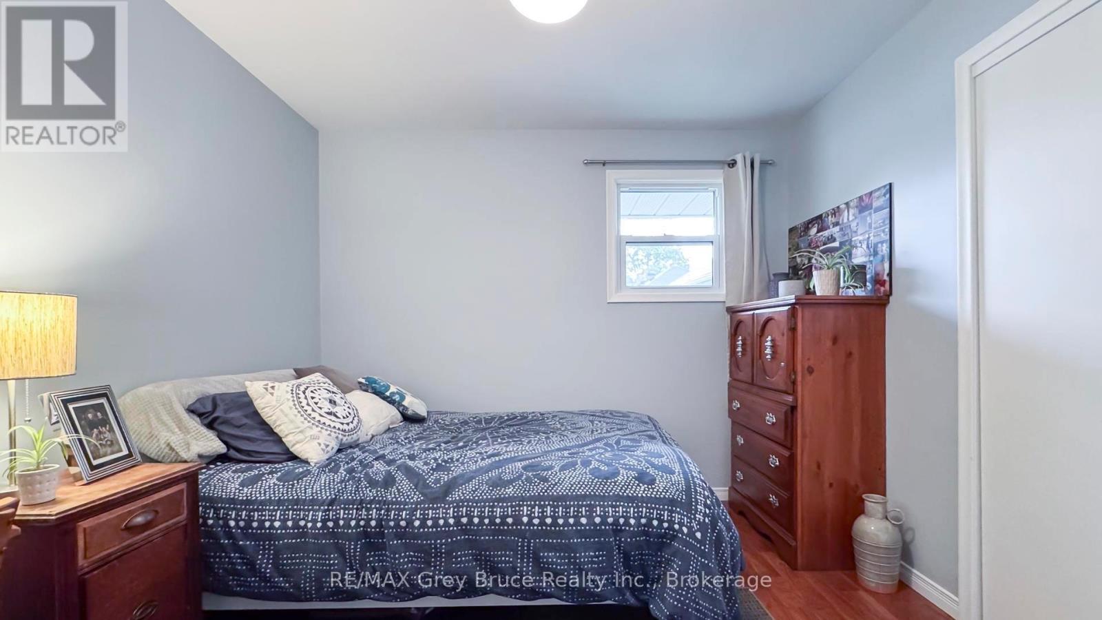 Photo 19 of 247 Albert Street S, West Grey ON