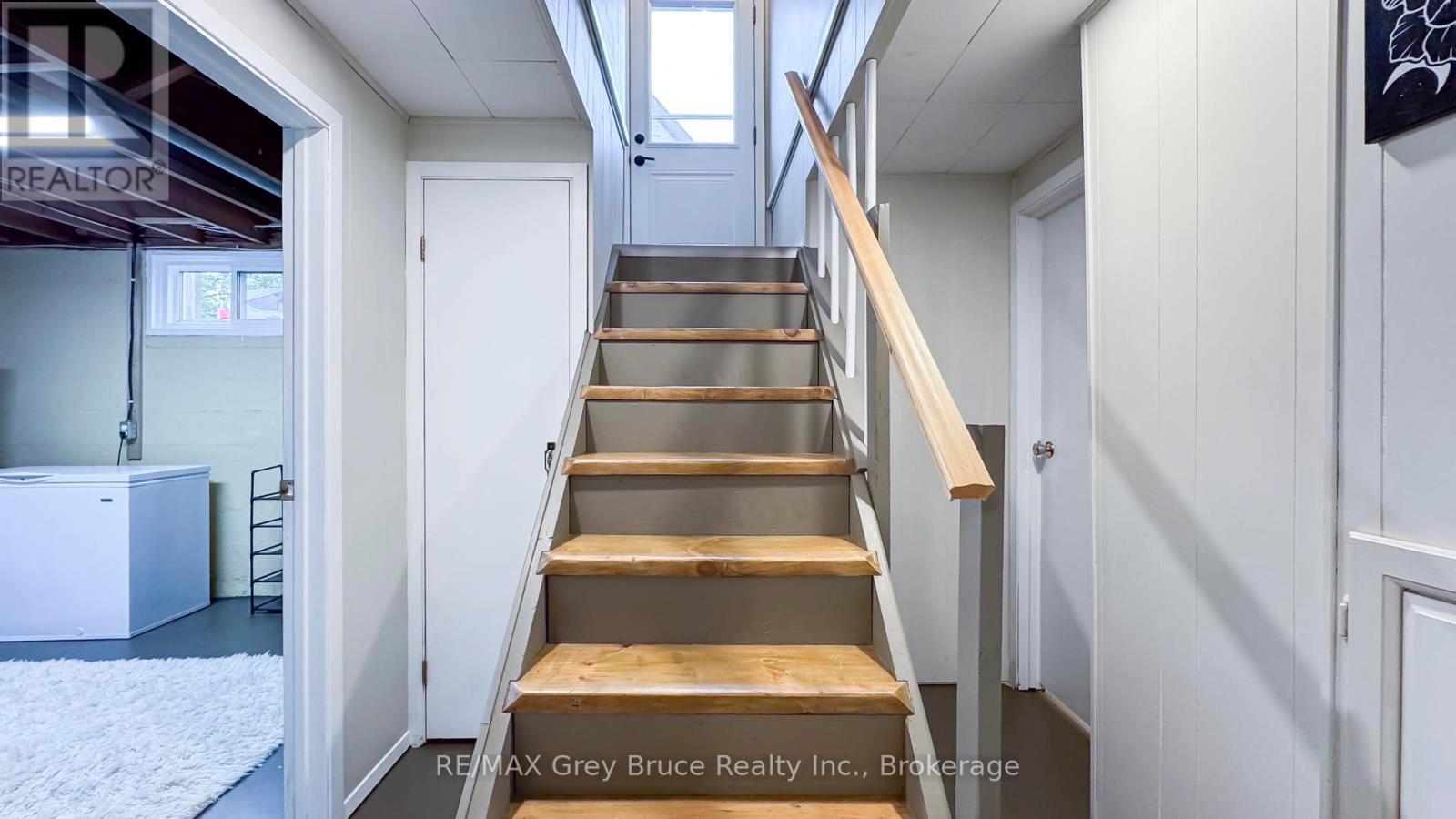 Photo 26 of 247 Albert Street S, West Grey ON