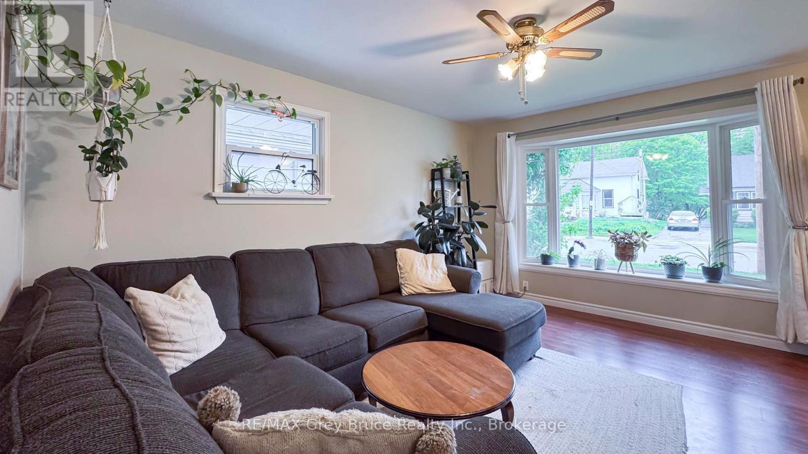 Photo 7 of 247 Albert Street S, West Grey ON