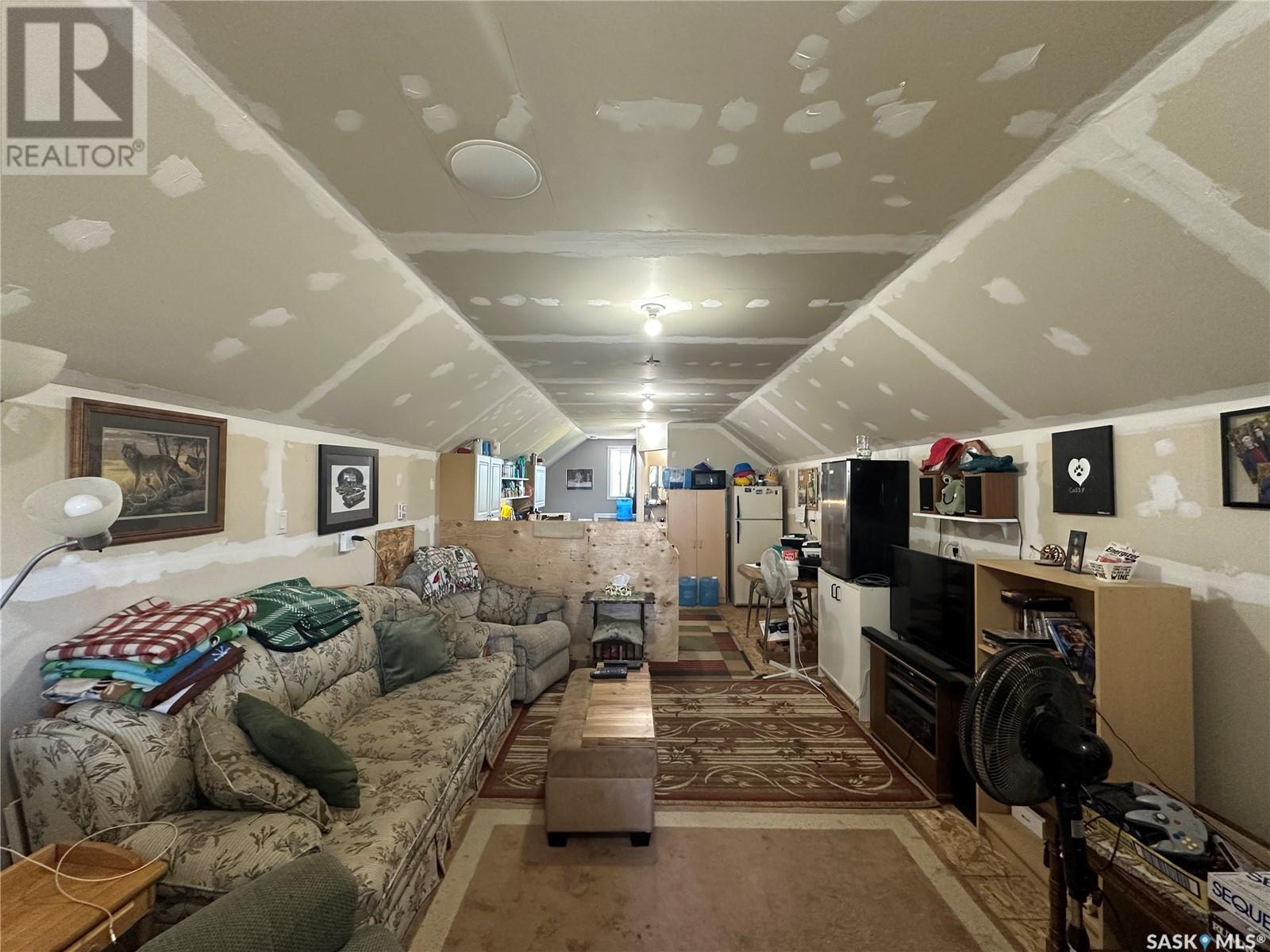 Photo 8 of 143 Lakeshore Drive, Three Lakes Rm No 400 SK