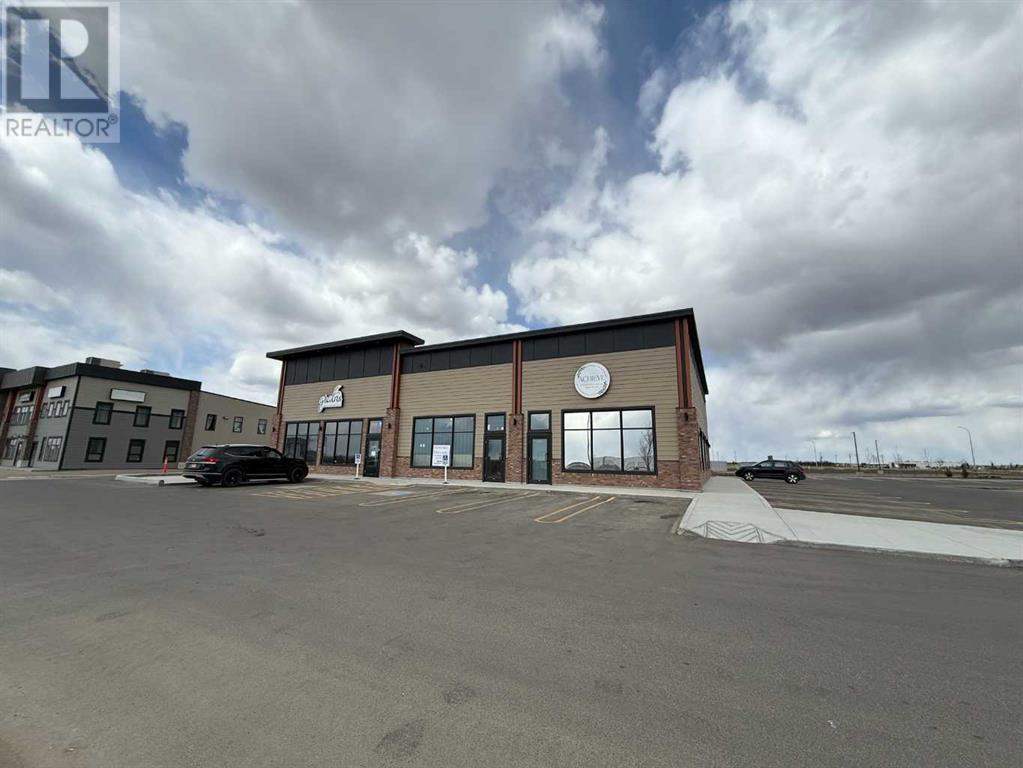 Photo 2 of 11702 104 Avenue, Grande Prairie AB
