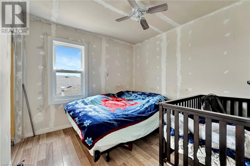 Photo 14 of 401 Strathearne Avenue, Hamilton ON