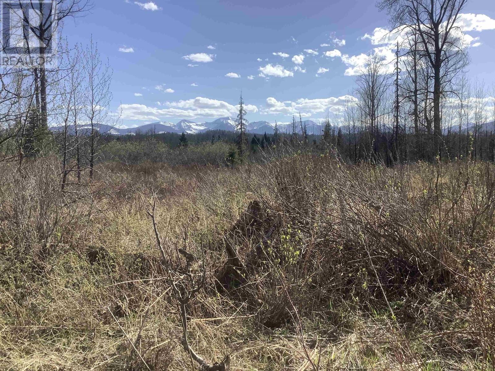 Dining room of BEND STATION ROAD · Prince George, BC